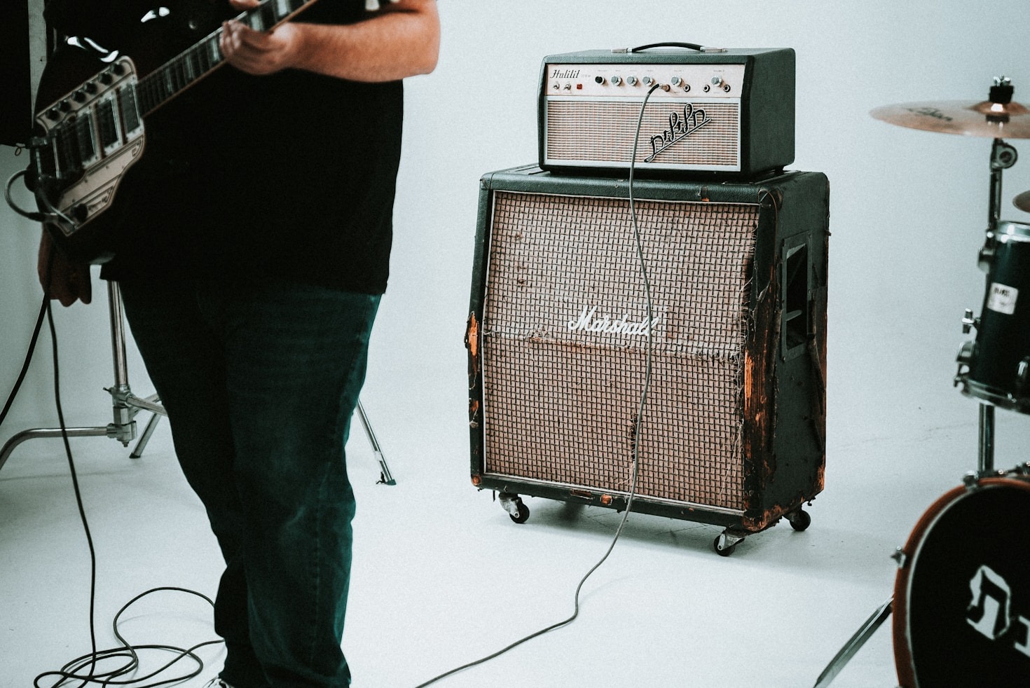 Entrevista exclusiva con leyendas de la guitarra